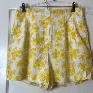 Ann Taylor High Waisted Dressy Shorts Lemon Yellow and White. Size 10